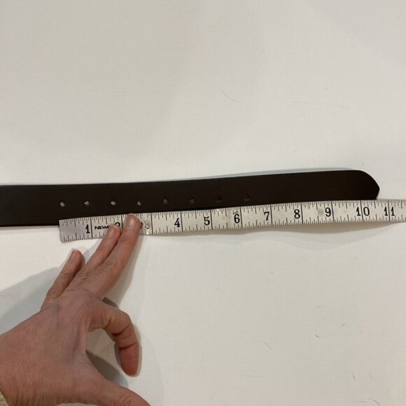 Brown Leather Belt with Silver Buckle Brand New Size 42 Casual & Versatile - Picture 7 of 11